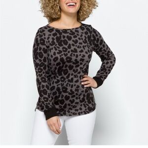 NWT *Stitch Fix* PINK CLOVER Abby Button Back Knit Top